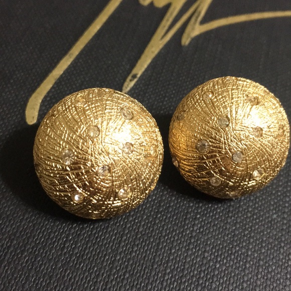 🖤DIOR 💕VTG gold earrings - Picture 1 of 11